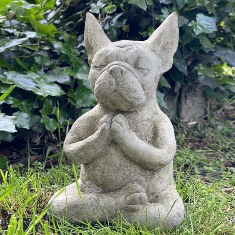 Statue einer französischen Bulldogge für den Außenbereich